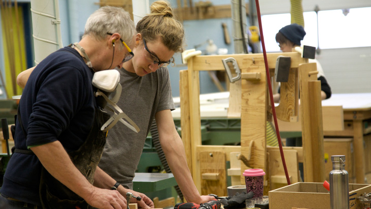 woodworking workshops and classes