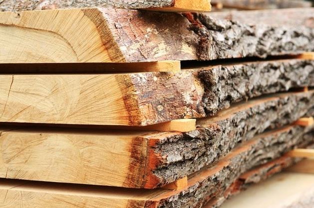 From Logs to Lumber: The Process of Milling Wood From Logs to Lumber: The Process of Milling Wood